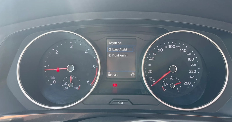Volkswagen Tiguan cena 76900 przebieg: 182000, rok produkcji 2017 z Miechów małe 92